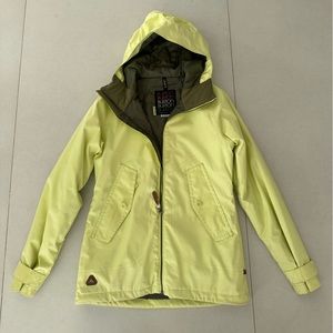 BURTON Snowboarding or skiing jacket